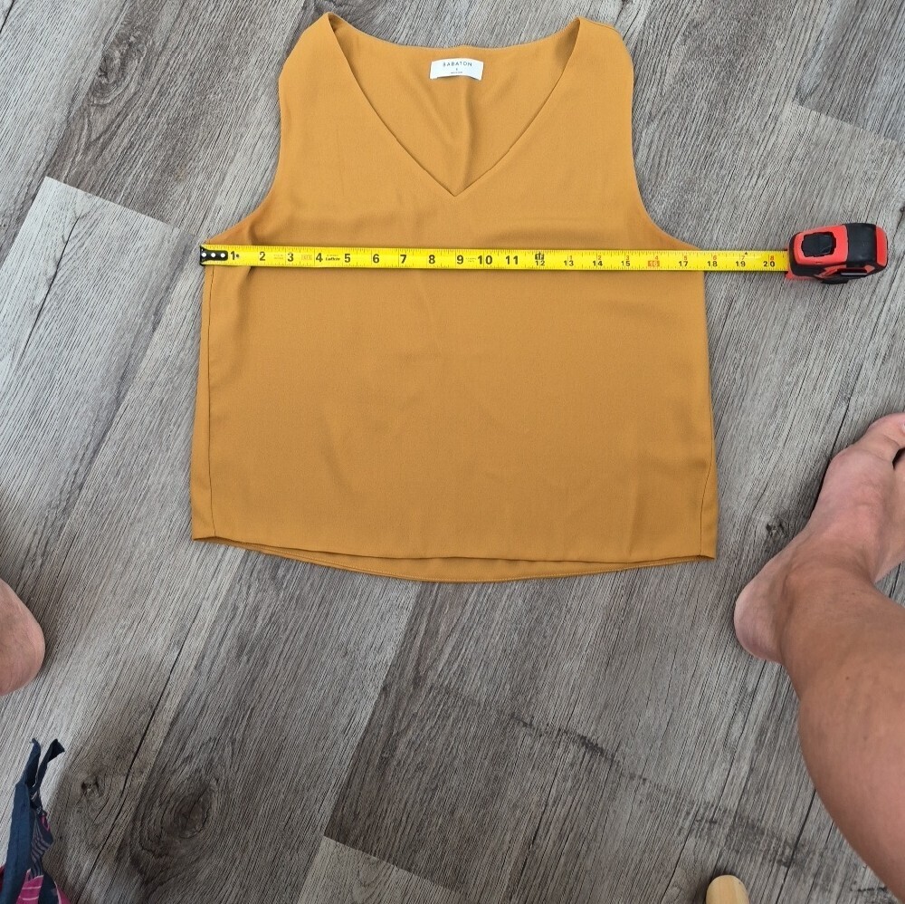 BABATON SIZE SMALL V-Neck Sleeveless Camisole Top - Mustard - Picture 3 of 4
